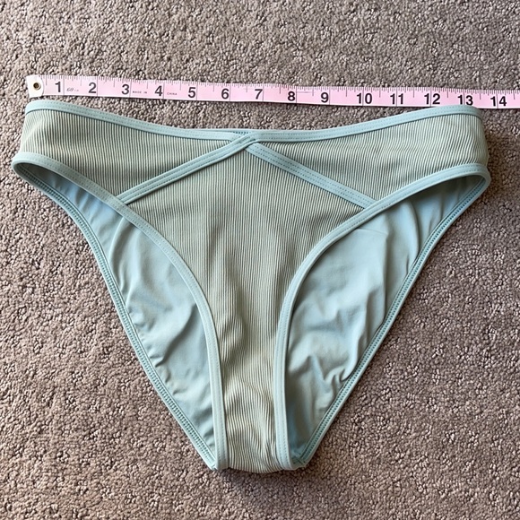 Lspace Fanning Bottom in Reef Green - Picture 5 of 6